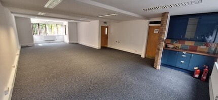 3-5 Station Rd, Pulborough à louer Photo intérieure- Image 2 de 2