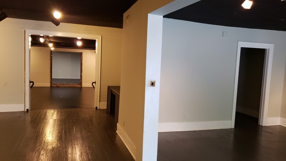 2256 Central Ave, Memphis, TN à vendre - Photo intérieure - Image 2 de 12