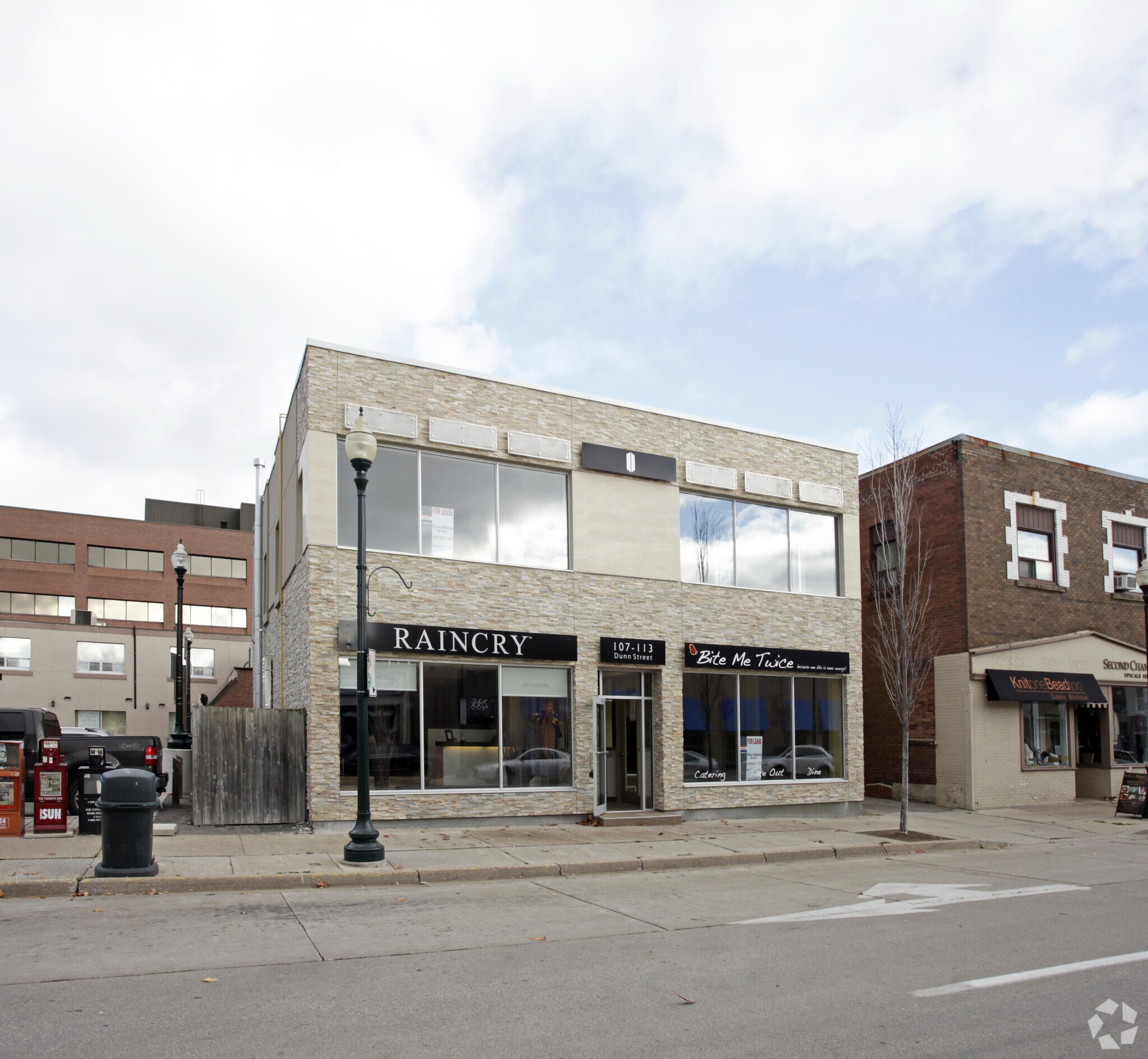 107-113 Dunn St, Oakville, ON for sale Primary Photo- Image 1 of 1