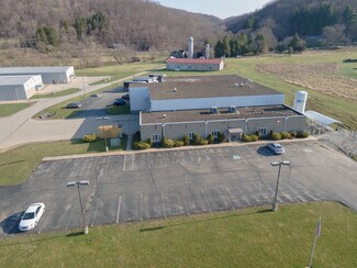Plus de détails pour 1135 Industrial Park Rd, Vandergrift, PA - Industriel à vendre
