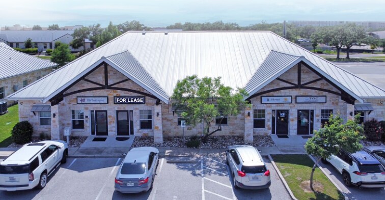 1130 Cottonwood Creek Trl, Cedar Park, TX à louer Photo du bâtiment- Image 1 de 7