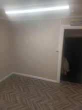186 Albert Rd, Plymouth for lease Interior Photo- Image 2 of 4