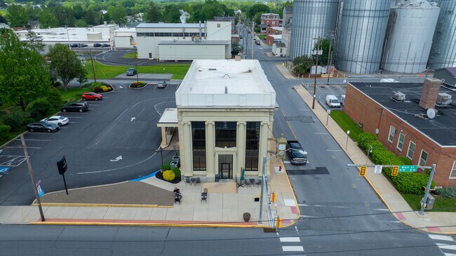 More details for 1-7 W Main St, Mount Joy, PA - Retail for Sale