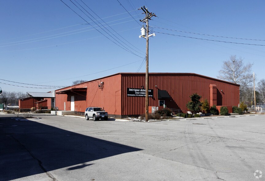 300 N Maple St, Lebanon, TN à vendre - Photo du bâtiment - Image 3 de 4