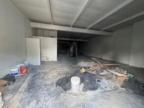 2775 E 10th Ave, Hialeah, FL for lease Building Photo- Image 2 of 6