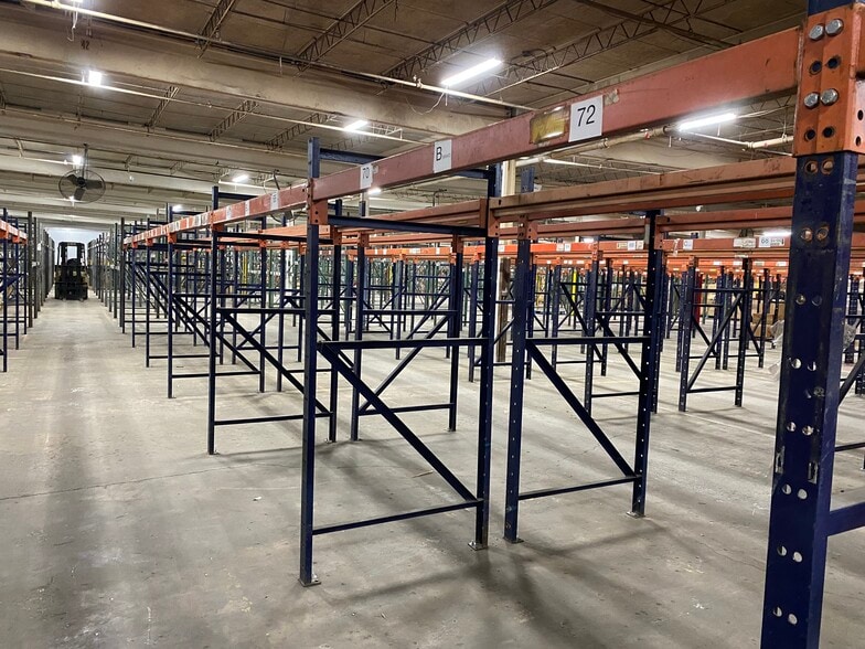 899 Maple St, Lock Haven, PA for lease - Building Photo - Image 3 of 26