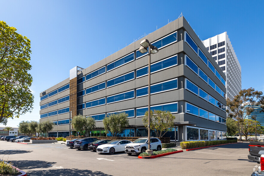 2101 E El Segundo Blvd, El Segundo, CA for lease - Primary Photo - Image 1 of 24