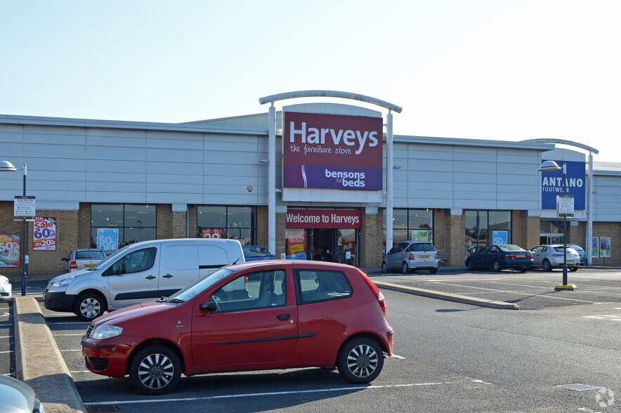 Colliers Way, Telford à louer - Photo du bâtiment - Image 2 de 8