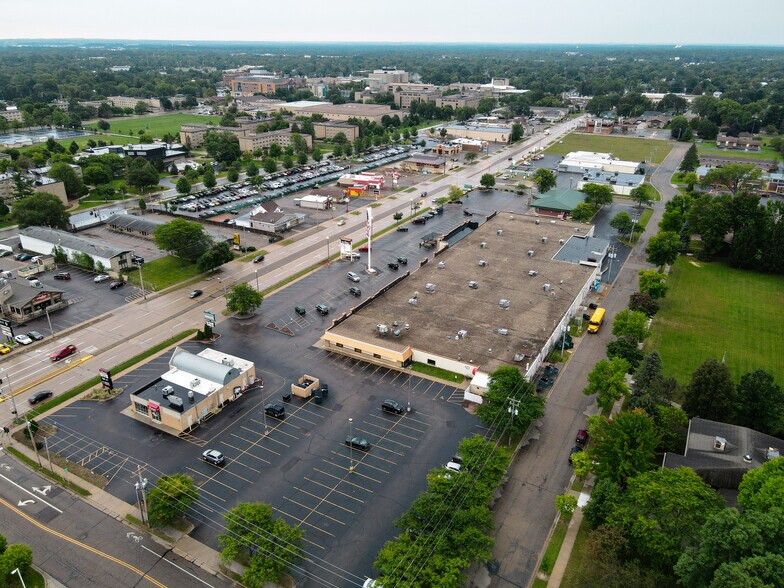 200 Division St, Stevens Point, WI à vendre - Aérien - Image 3 de 6