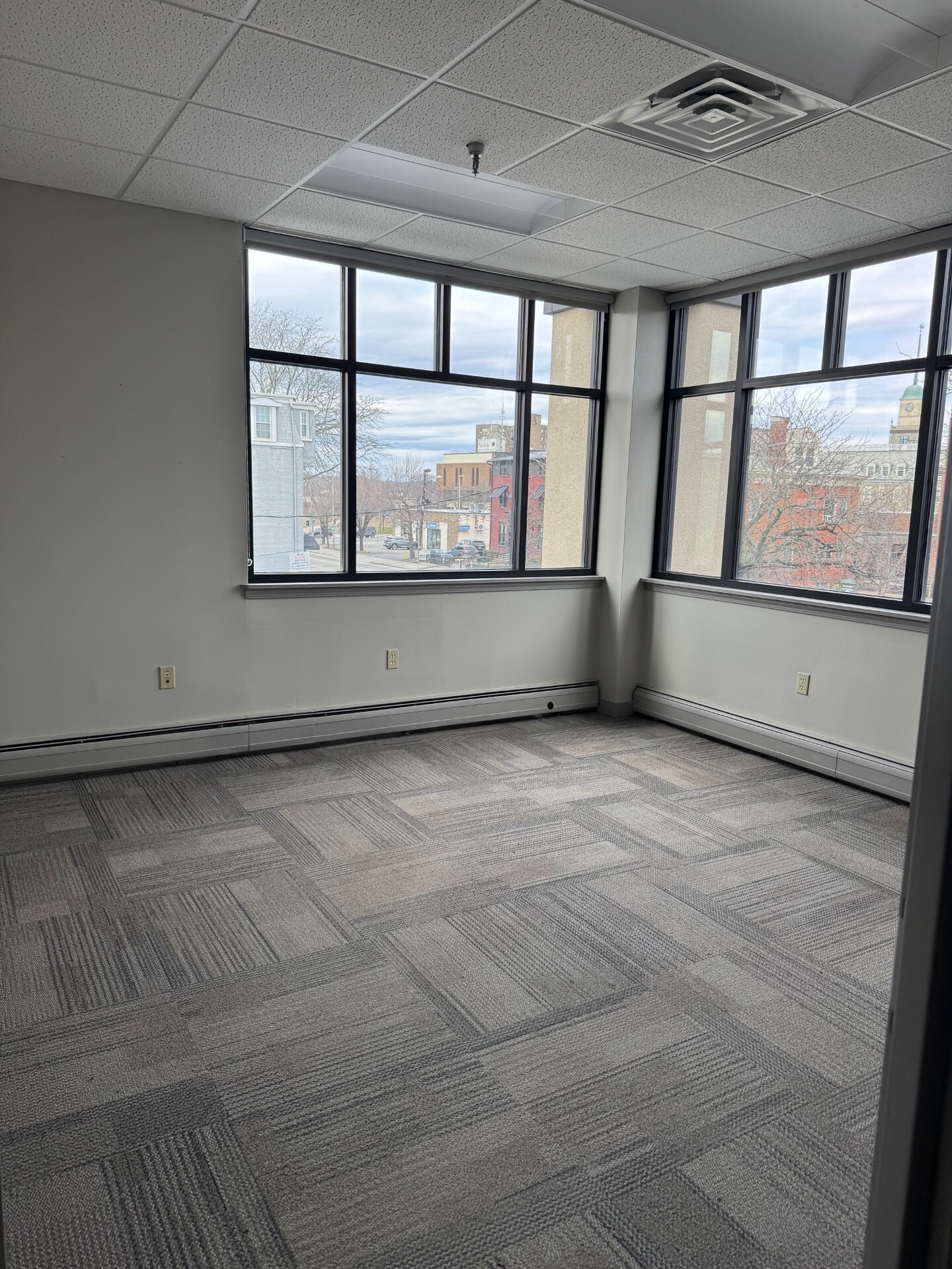 40 Garden St, Poughkeepsie, NY for lease Building Photo- Image 1 of 1