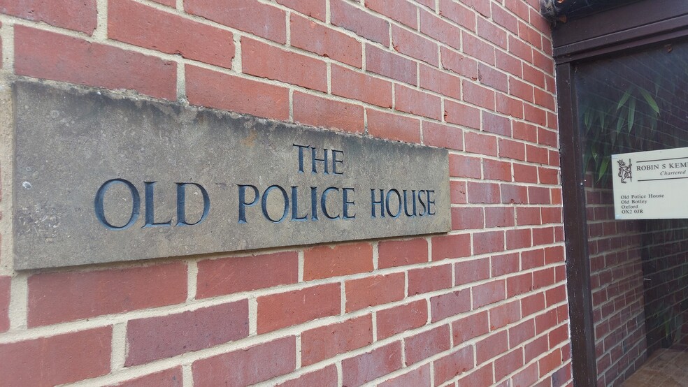 16 West Way, Oxford for lease - Building Photo - Image 3 of 7