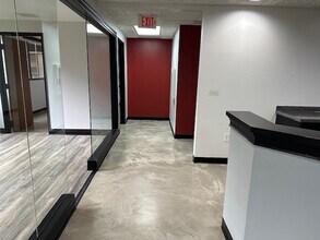 375 Municipal Dr, Richardson, TX à louer Photo intérieure- Image 2 de 5