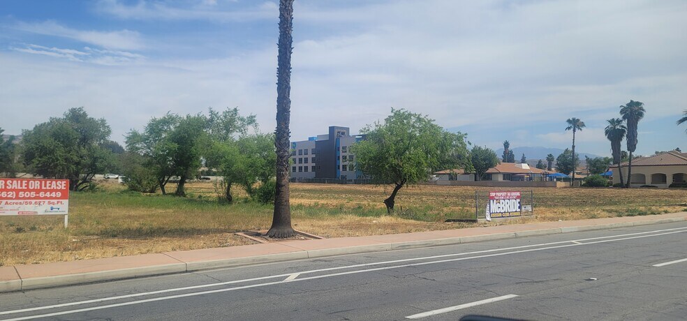 23166 Sunnymead Boulevard Blvd, Moreno Valley, CA for sale - Building Photo - Image 2 of 11