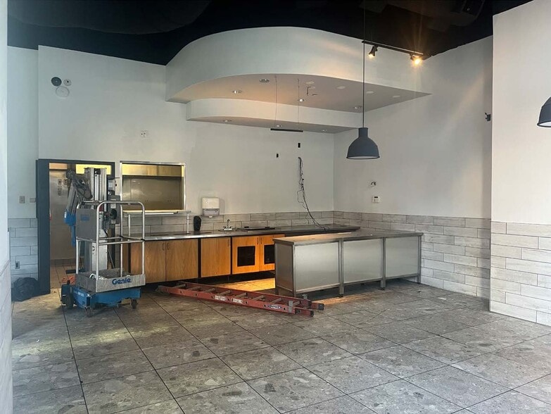 74 Dekalb Avenue, Brooklyn, NY à louer - Photo du bâtiment - Image 3 de 34