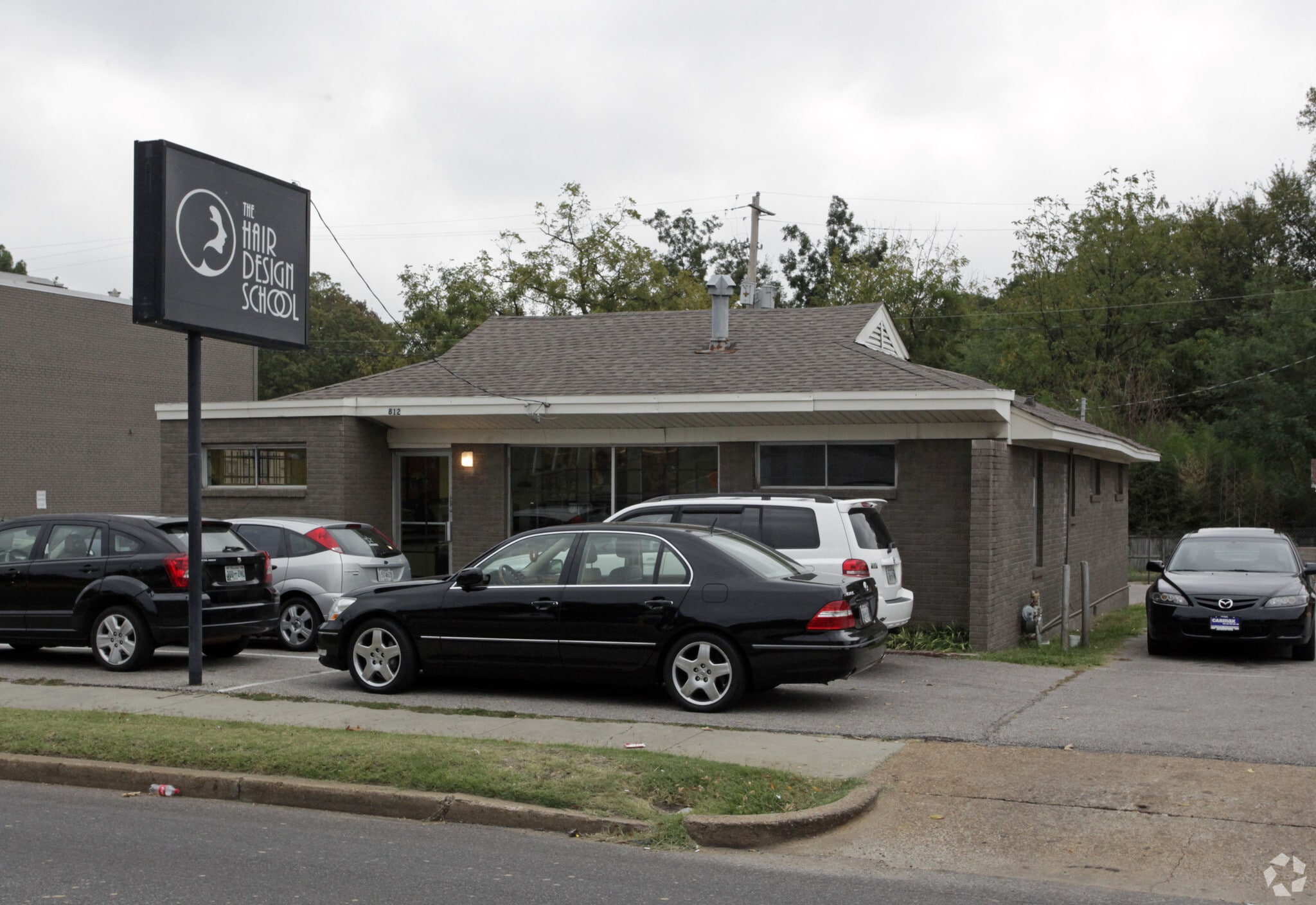 812 S Highland St, Memphis, TN for sale Primary Photo- Image 1 of 5