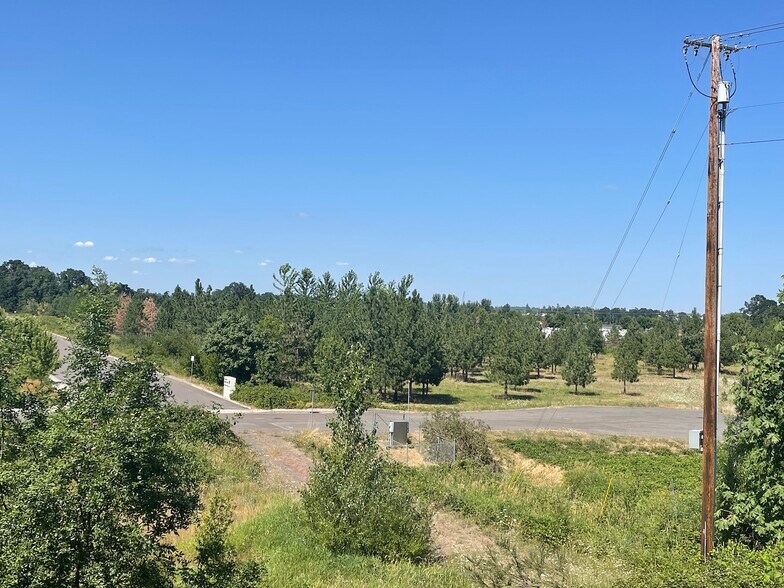 Kuebler Blvd SE & 36th Ave SE, Salem, OR à vendre - Photo du bâtiment - Image 2 de 7