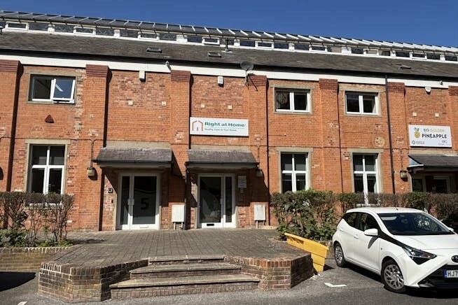 Bourne Valley Rd, Poole for lease Primary Photo- Image 1 of 4