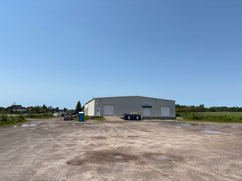 5315 Miller Trunk Hwy, Hermantown, MN à louer - Photo du bâtiment - Image 2 de 13