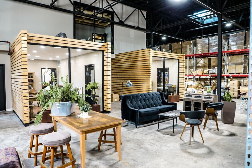 107 W 2nd St, Webb City, MO à vendre - Photo intérieure - Image 1 de 15