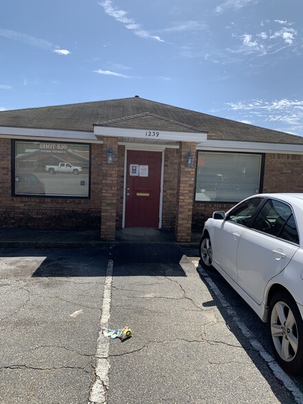 1239 Russell Pkwy, Warner Robins, GA for sale - Building Photo - Image 3 of 23