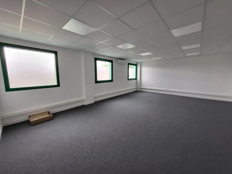 Flex dans Mions à louer - Photo intérieure - Image 3 de 4