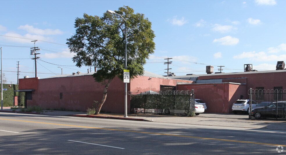 3100 S Broadway, Los Angeles, CA à vendre - Photo du bâtiment - Image 2 de 4