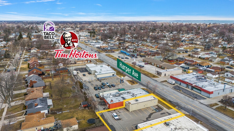 27951 Harper Ave, St Clair Shrs, MI for lease - Building Photo - Image 2 of 5