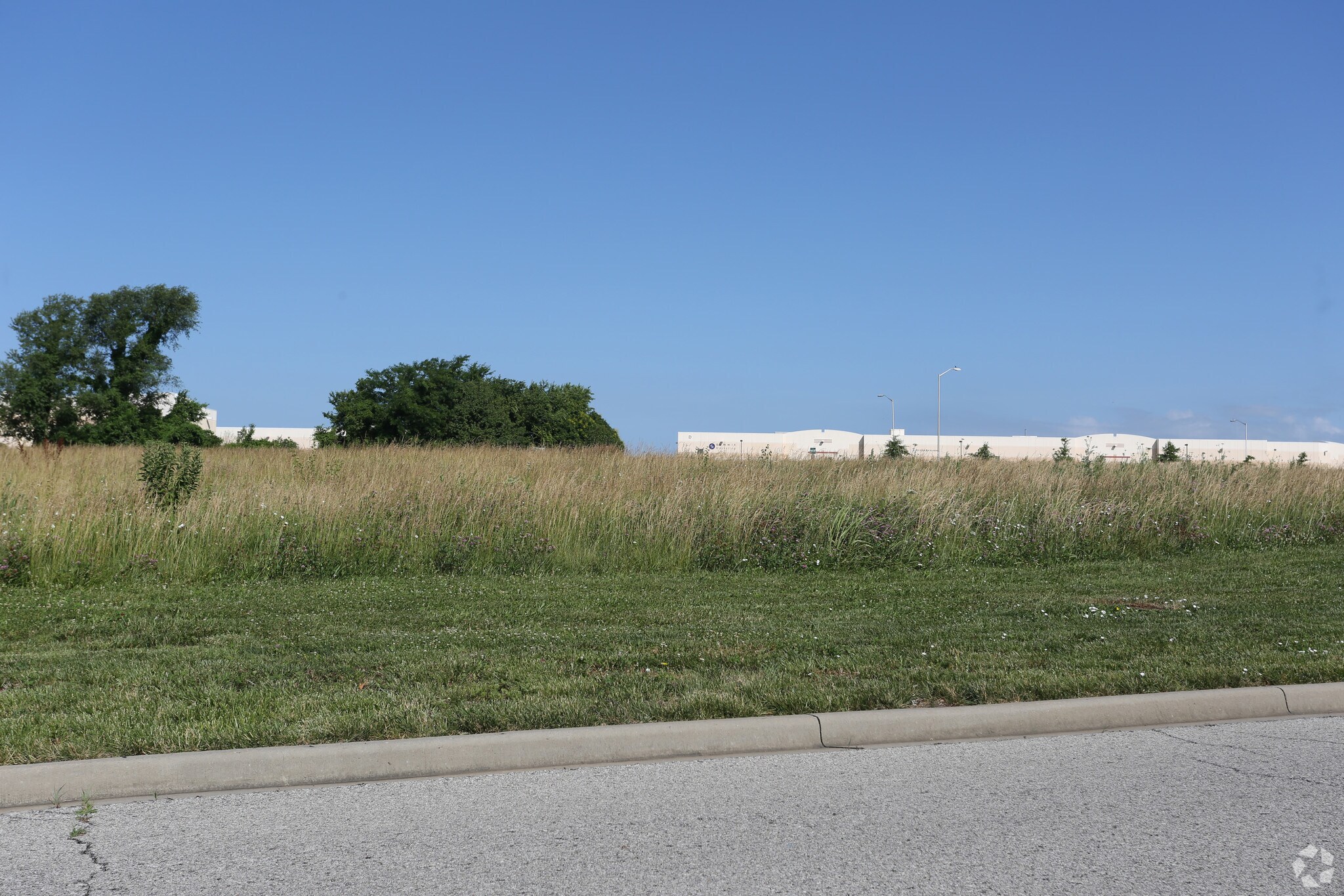 College Blvd, Lenexa, KS for sale Primary Photo- Image 1 of 6