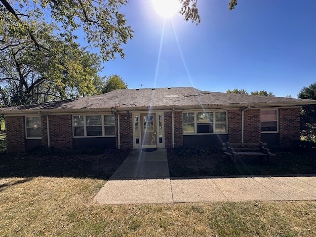 241 Maple St, Paw Paw, IL à vendre - Photo du bâtiment - Image 3 de 7