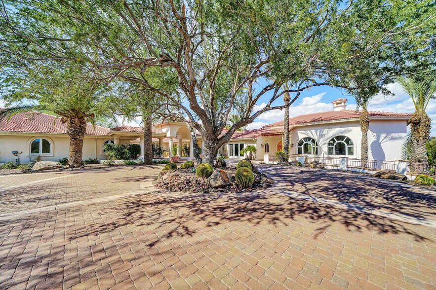 28331 Rocking Horse ln, Morristown, AZ à louer - Photo du bâtiment - Image 2 de 2