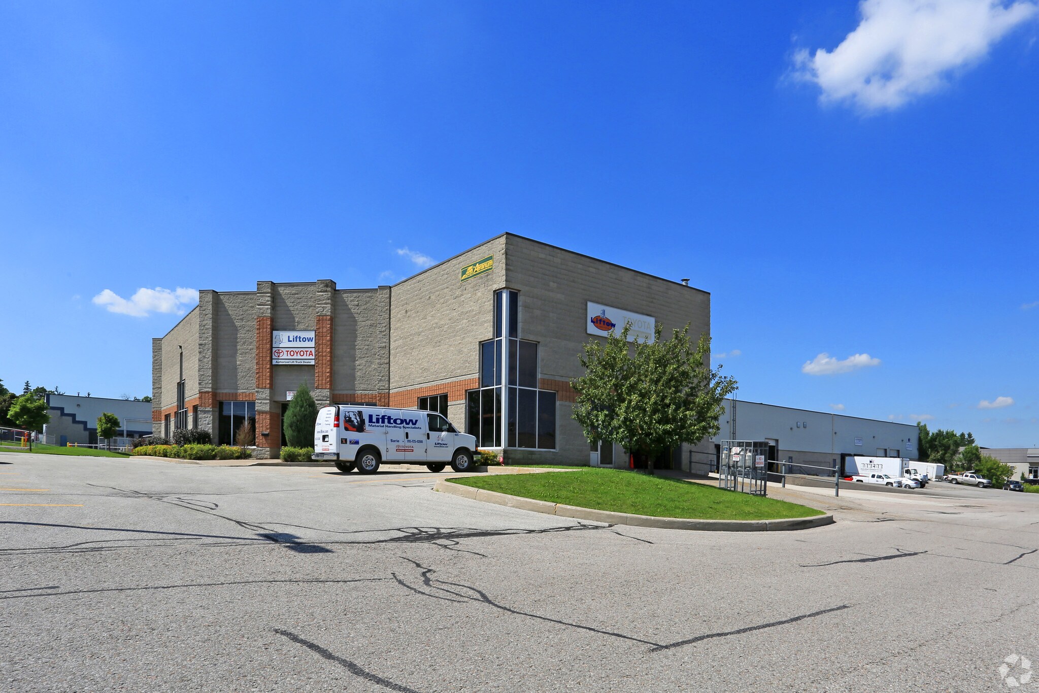 18 Mollard Ct, Barrie, ON à vendre Photo principale- Image 1 de 1