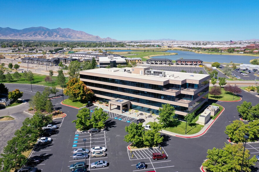 2835 Decker Lake Dr, Salt Lake City, UT for lease - Aerial - Image 3 of 12