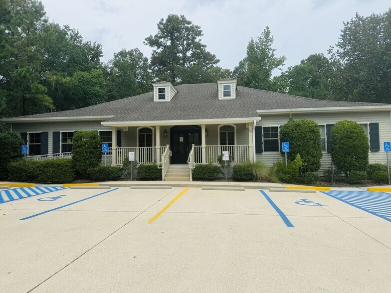 56 Starbrush Cir, Covington, LA à vendre - Photo du bâtiment - Image 1 de 16
