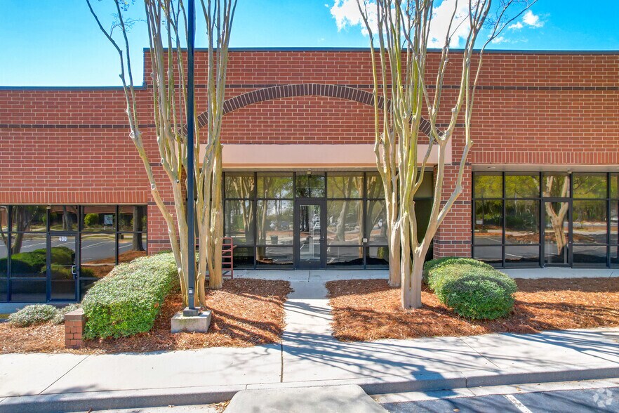 3860 Faber Place Dr, North Charleston, SC for sale - Building Photo - Image 3 of 26