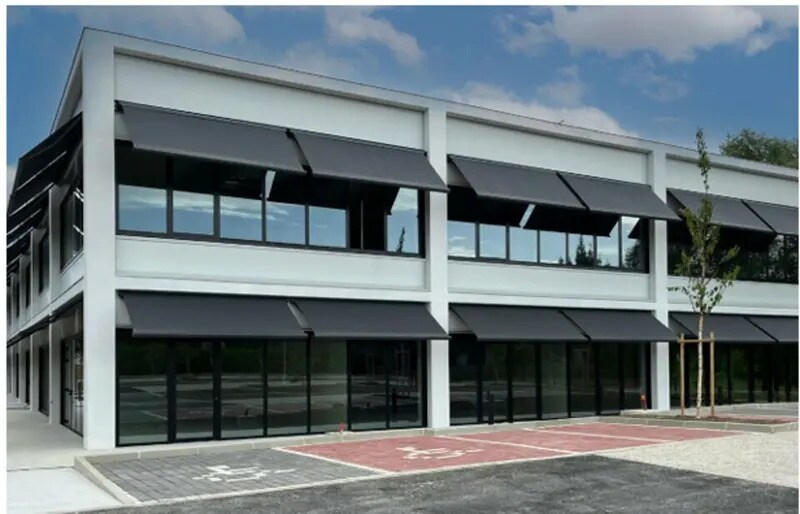 Flex in Collégien for lease Building Photo- Image 1 of 3