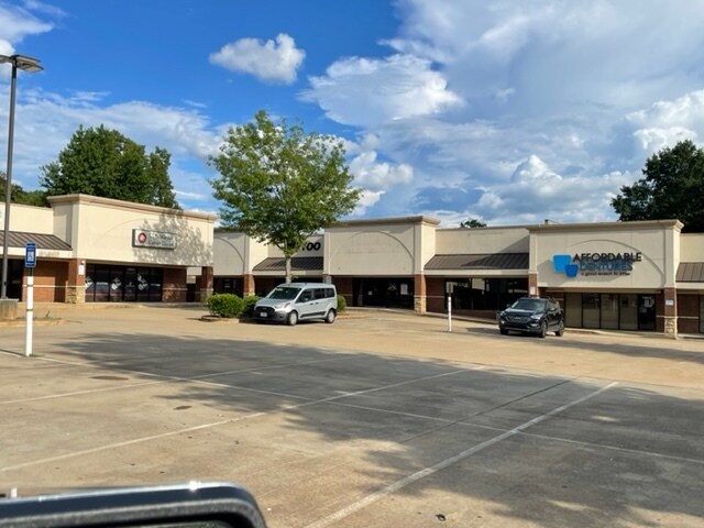 1300-1302 Lafayette Pky, Lagrange, GA à louer - Photo du bâtiment - Image 3 de 12