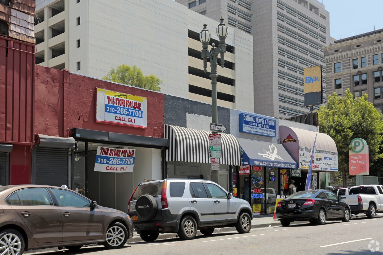 217-223 W 4th St, Los Angeles, CA for lease Primary Photo- Image 1 of 6