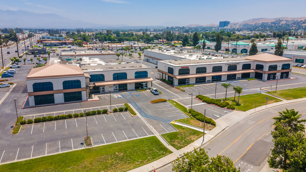 245-259 E Redlands Blvd, San Bernardino, CA for sale - Building Photo - Image 3 of 21