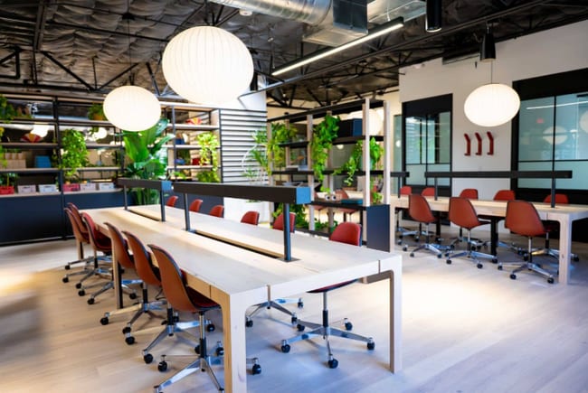 Plus de détails pour 9840-9850 N Central Expy, Dallas, TX - Coworking à louer