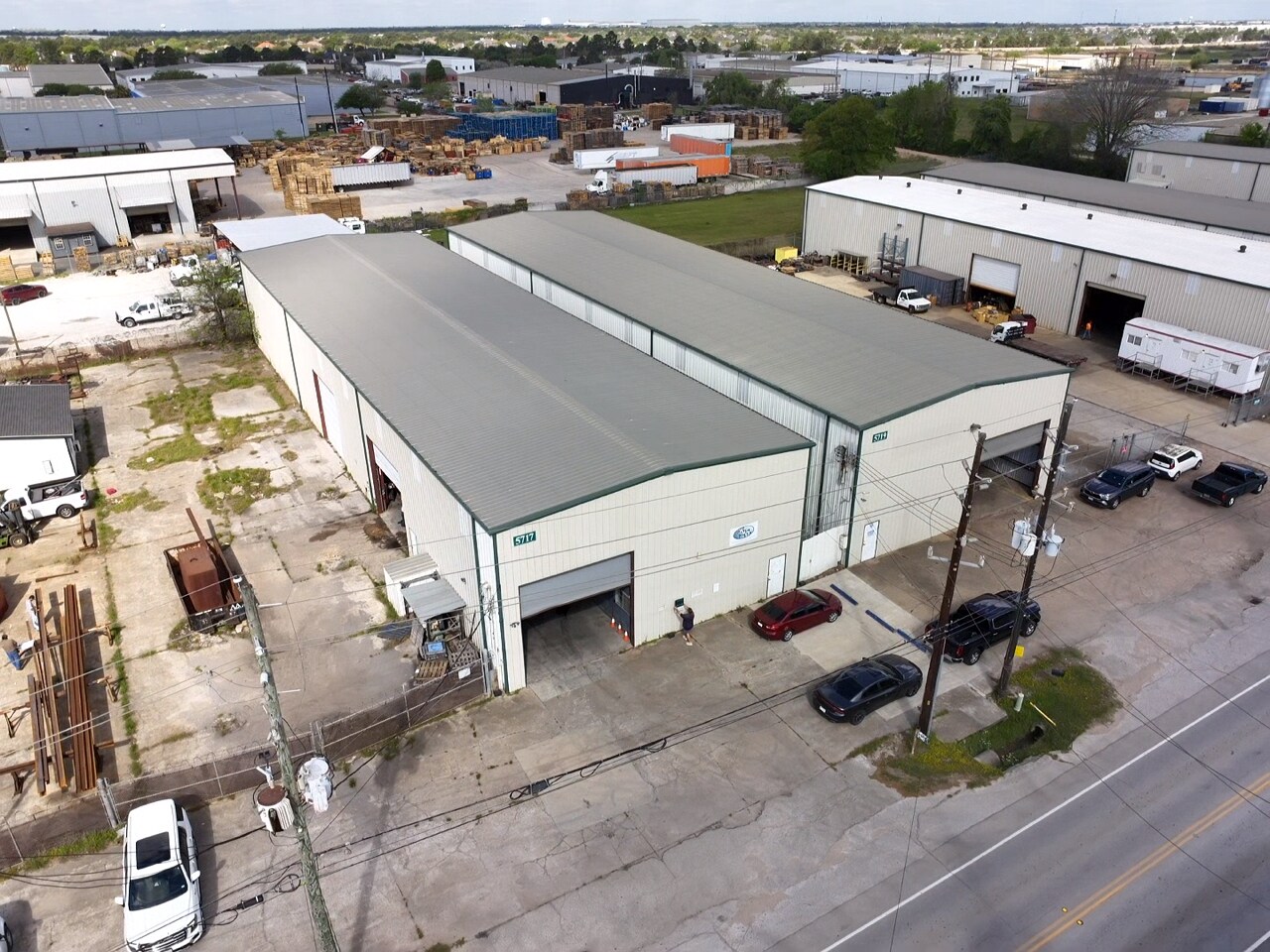 5719 Cunningham Rd, Houston, TX à louer Photo du bâtiment- Image 1 de 8