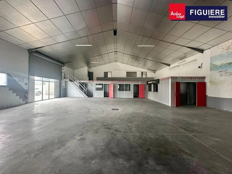 Flex dans Ensuès-la-Redonne à louer - Photo du bâtiment - Image 3 de 10