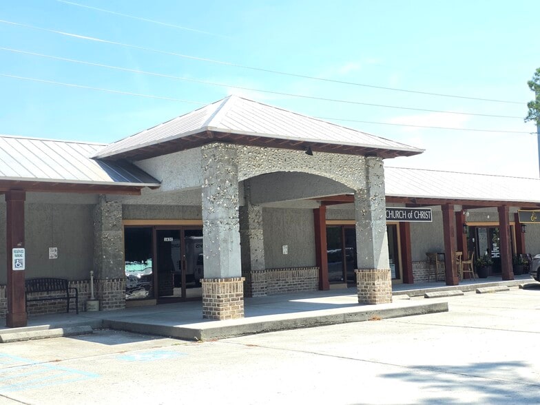 163 Bluffton Rd, Bluffton, SC for lease - Building Photo - Image 2 of 15