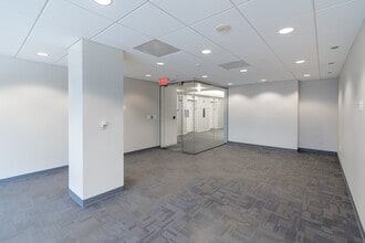 8251 Greensboro Dr, McLean, VA for lease Interior Photo- Image 1 of 8