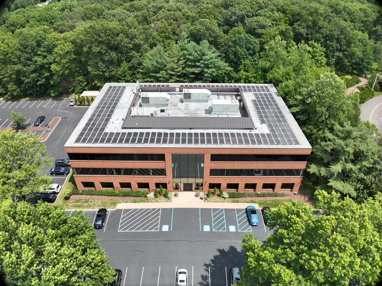 55 Corporate Dr, Trumbull, CT for lease - Matterport Community - Image 2 of 6