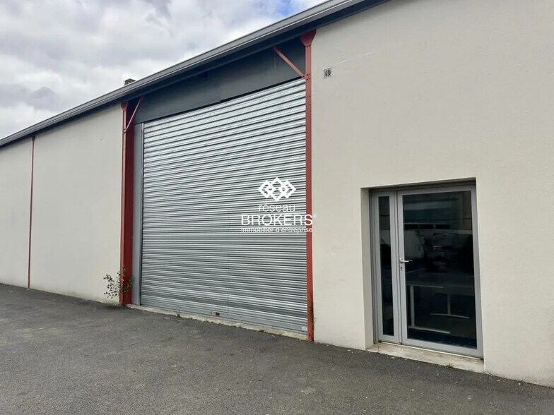Industrial in Colomiers for lease - Building Photo - Image 1 of 5