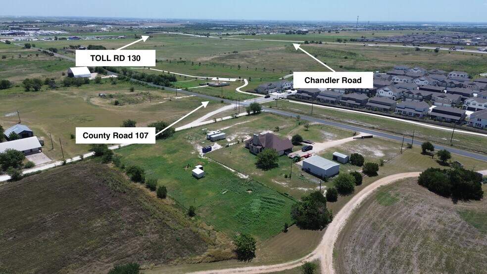 701 County Road 107, Georgetown, TX à louer - Photo du bâtiment - Image 3 de 13