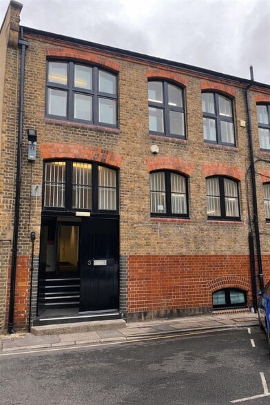 3 Long Yard, London for lease - Building Photo - Image 2 of 3