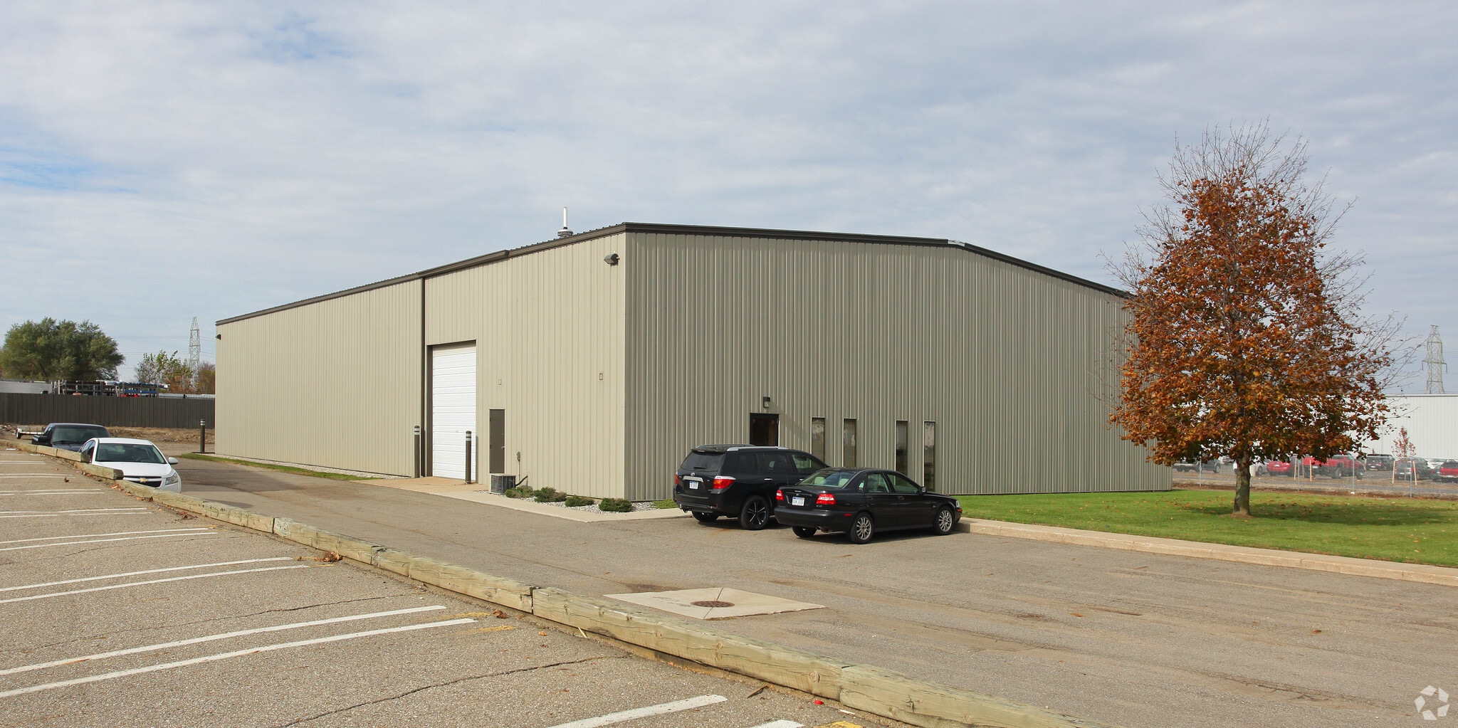 3180 Kersten Ct, Kalamazoo, MI for lease Primary Photo- Image 1 of 17
