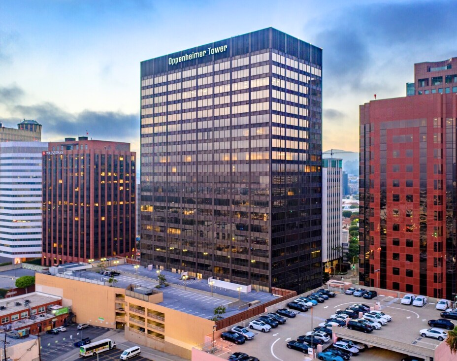 10880 Wilshire Blvd, Los Angeles, CA for lease Primary Photo- Image 1 of 34