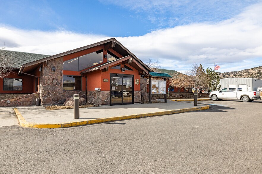 1820 Meadowlark ln, Butte, MT à vendre - Photo du bâtiment - Image 2 de 11